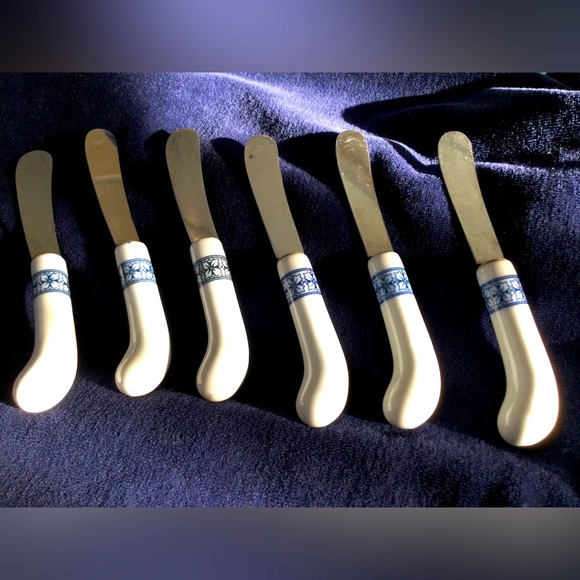 Dining Vintage 6 Blue White Stainless Steel Butter Spreader Knives